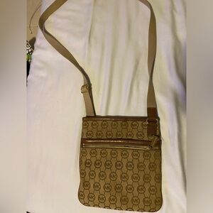 Michael Kors Crossbody